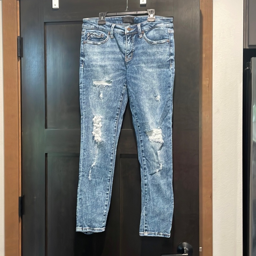 Buckle black jeans